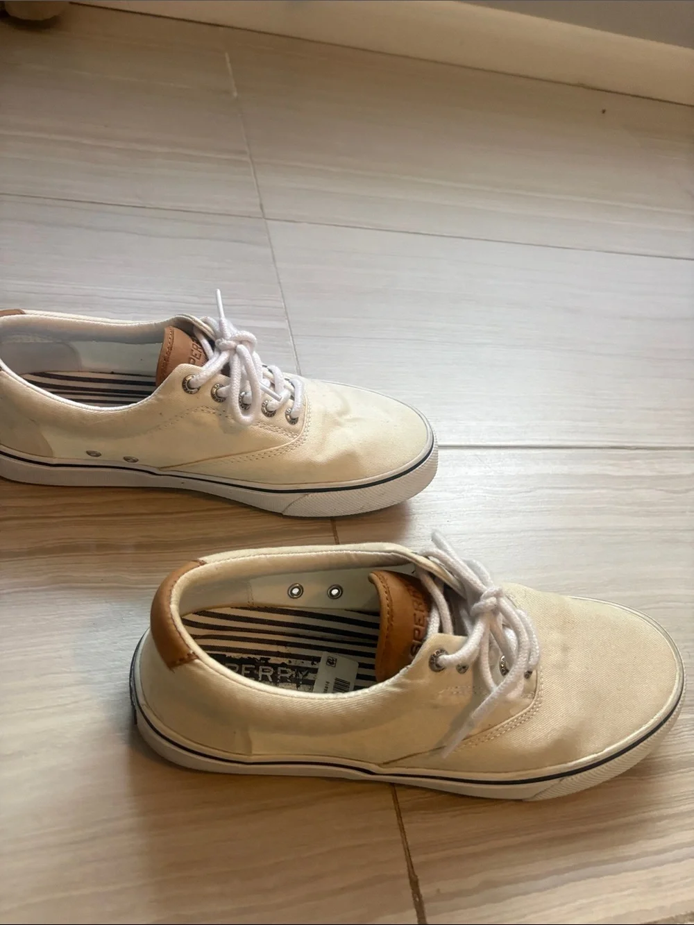 Sperry Men’s Cream Canvas Boat Shoes with White Soles